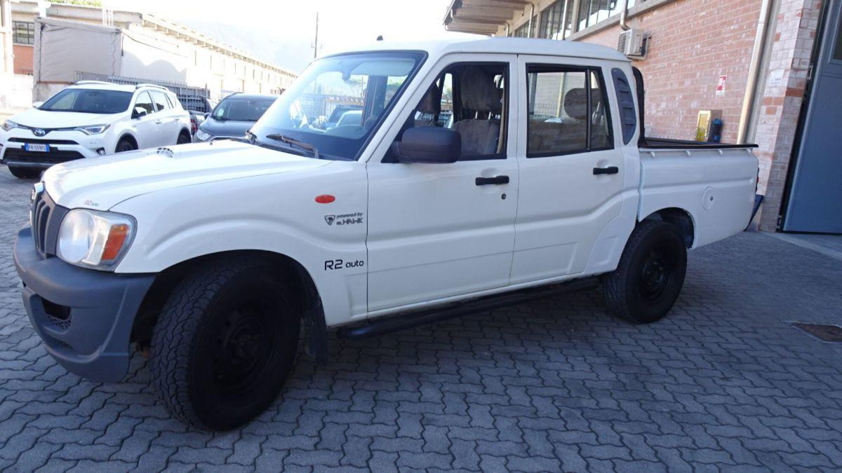 Mahindra Goa 2.2 CRDe 16V 4WD SLX (2)