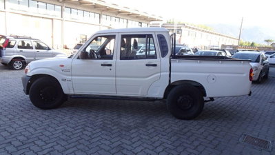 Mahindra Goa 2.2 CRDe 16V 4WD SLX (3)