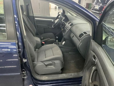Volkswagen Touran TDI 101CV Trendline (9)