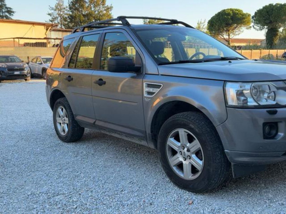 Land Rover Freelander 2.2 TD4 S.W. S (4)