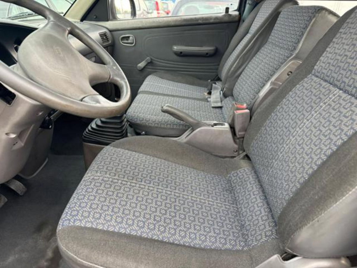 Kia Pregio 2.5 TDI Air Furgone (9)