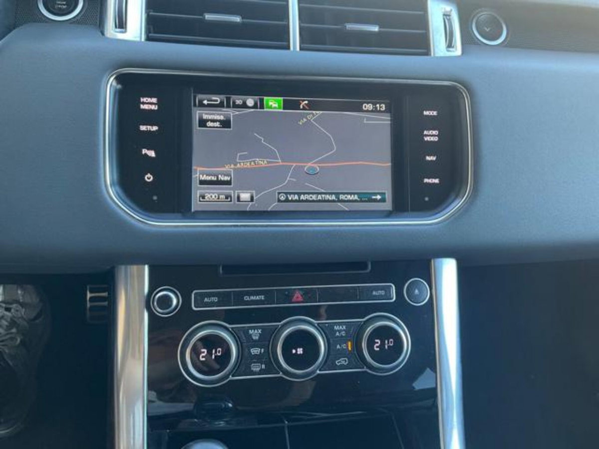 Land Rover Range Rover Sport 3.0 TDV6 HSE Dynamic (15)