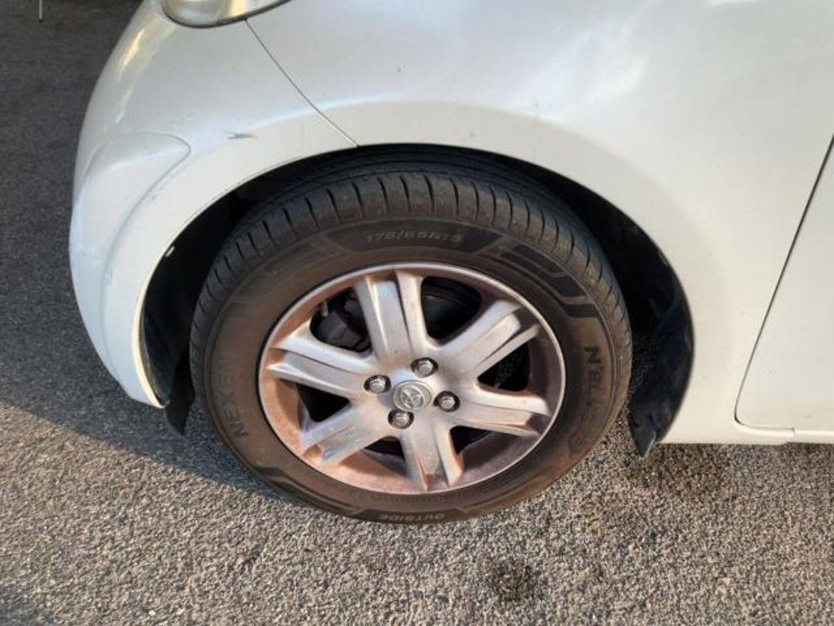 Toyota iQ 1.0 (10)