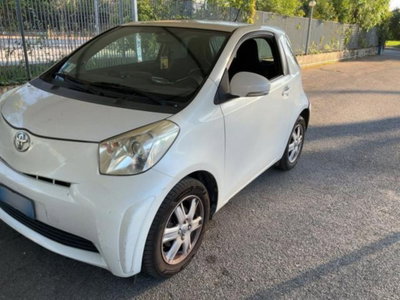 Toyota iQ 1.0 (2)