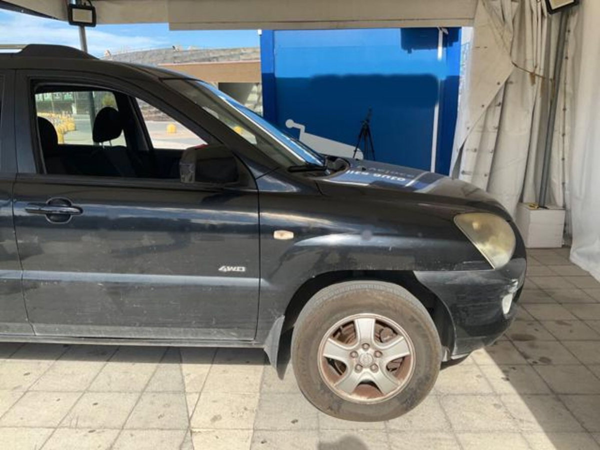 Kia Sportage 2.0 CRDI VGT 150CV 2WD Active (4)
