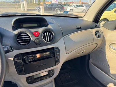 Citroen C3 1.4 HDi 70 Exclusive (10)