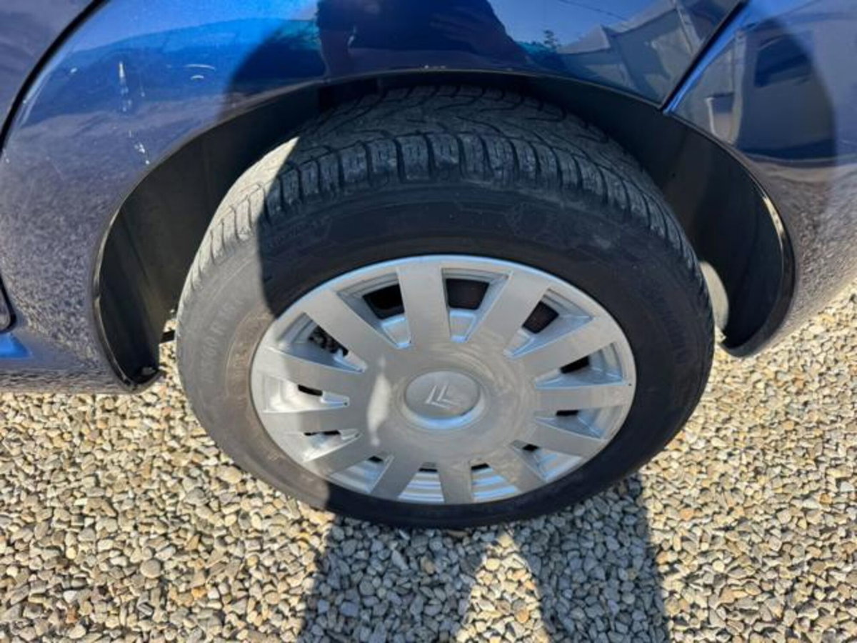 Citroen C3 1.4 HDi 70 Exclusive (7)