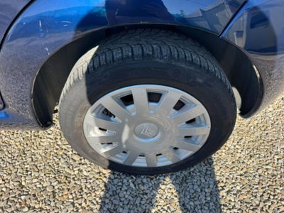 Citroen C3 1.4 HDi 70 Exclusive (7)