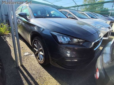SEAT Leon ST Sportstourer 2.0 tdi Style 150cv dsg (2)