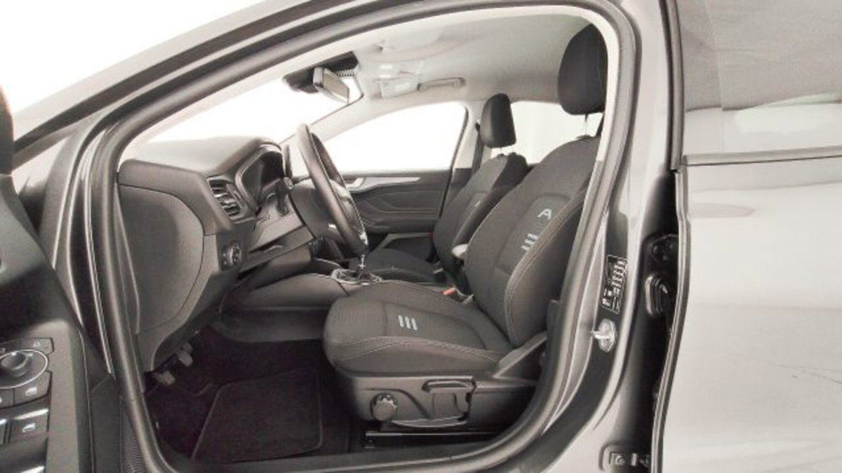 Ford Focus 1.0 EcoBoost Hybrid 125 CV Powershift 5p. Active X (13)