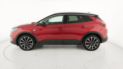 Opel Grandland X 1.6 Hybrid4 Plug-in aut. AWD (4)