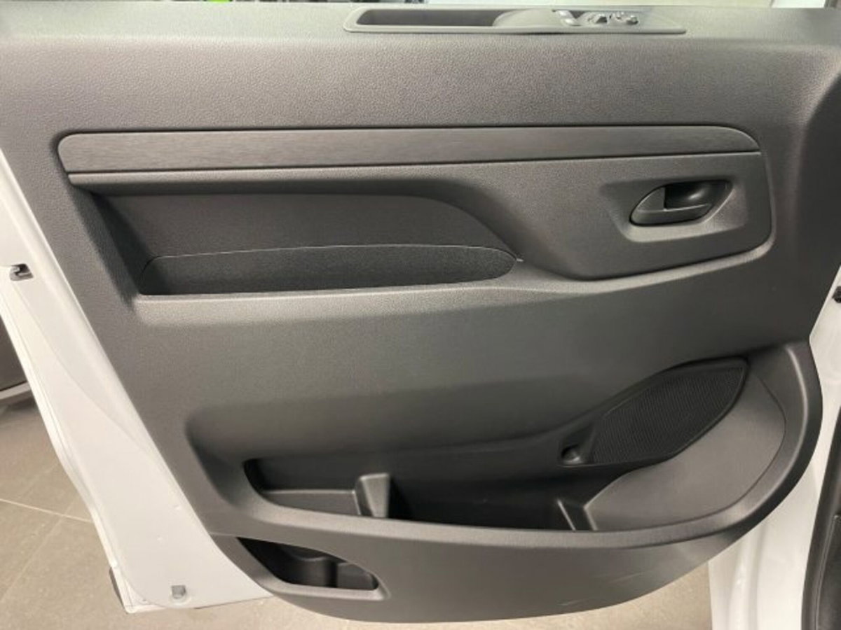 Fiat Scudo Furgone ce 1.5 bluehdi 120cv L3H1 (15)