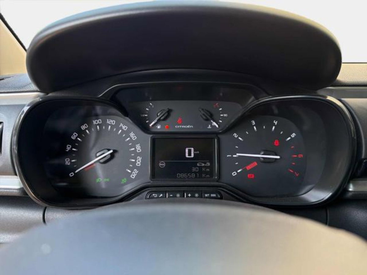 Citroen C3 PureTech 83 S&S Shine (9)