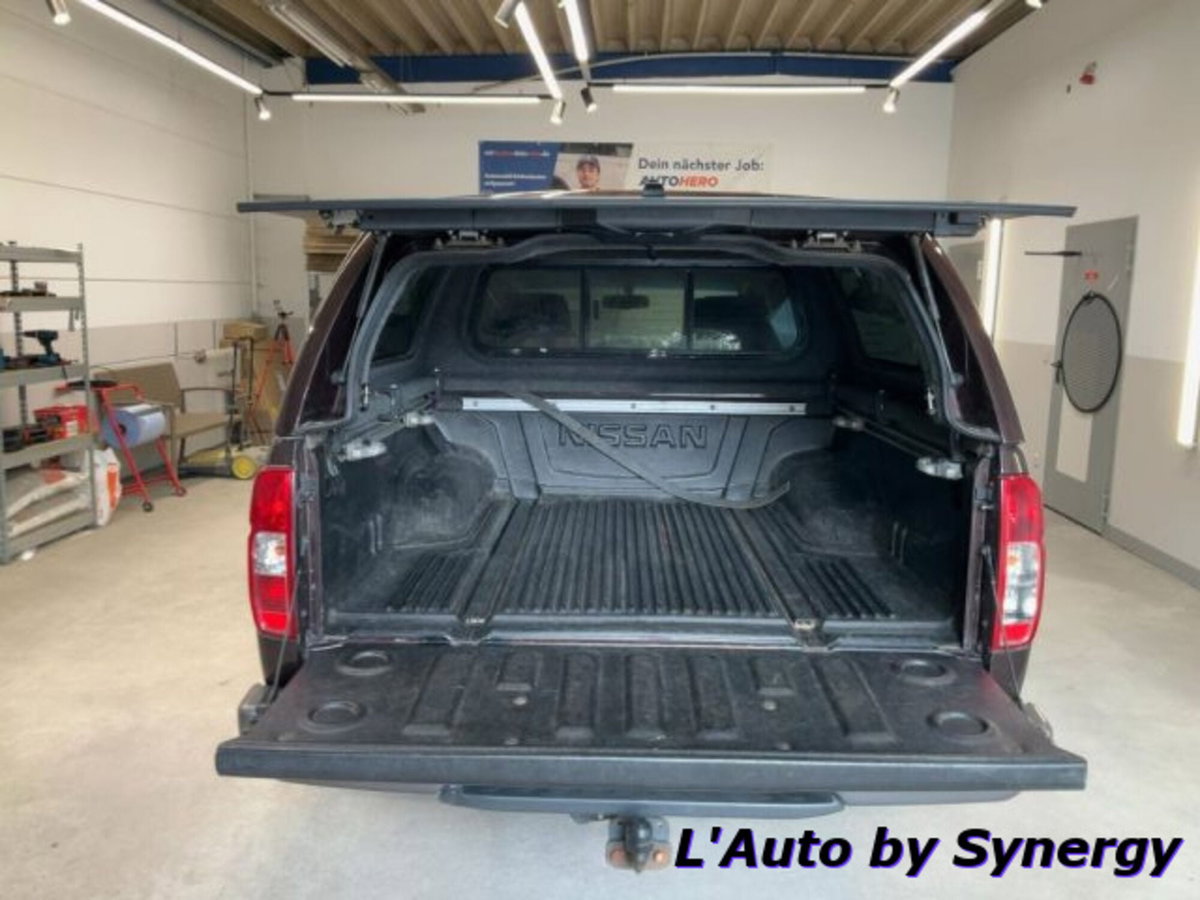 Nissan Navara 2.5 dCi 190CV 4 porte Double Cab LE Platinum (5)