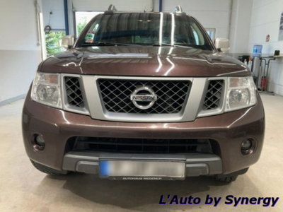 Nissan Navara 2.5 dCi 190CV 4 porte Double Cab LE Platinum (6)