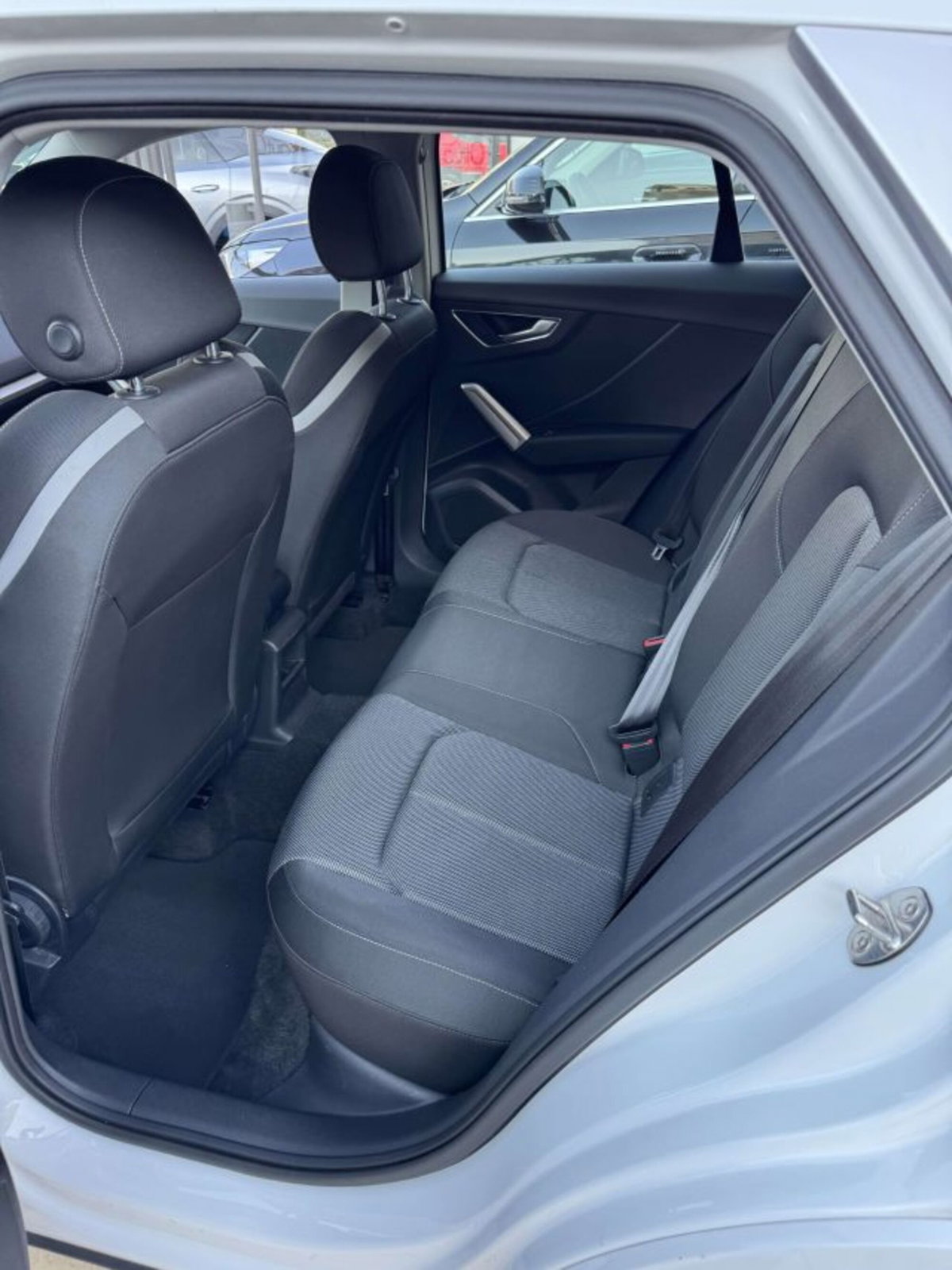 Audi Q2 30 2.0 tdi S line edition (12)