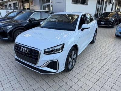 Audi Q2 30 2.0 tdi S line edition (2)
