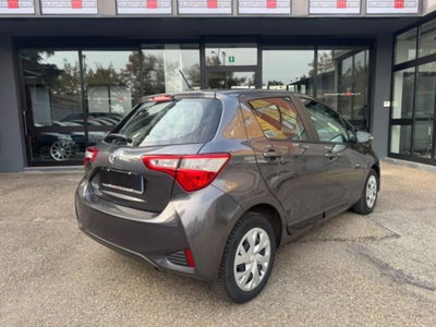 Toyota Yaris 1.0 72 CV 5 porte Active (6)