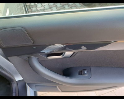 Audi A4 Avant 1.9 TDI/130 CV cat (13)