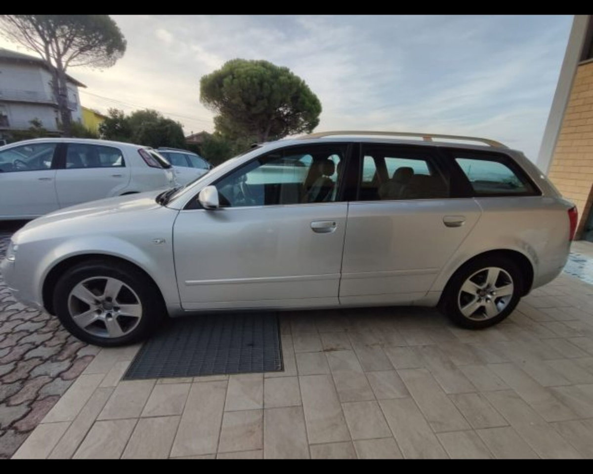 Audi A4 Avant 1.9 TDI/130 CV cat (3)