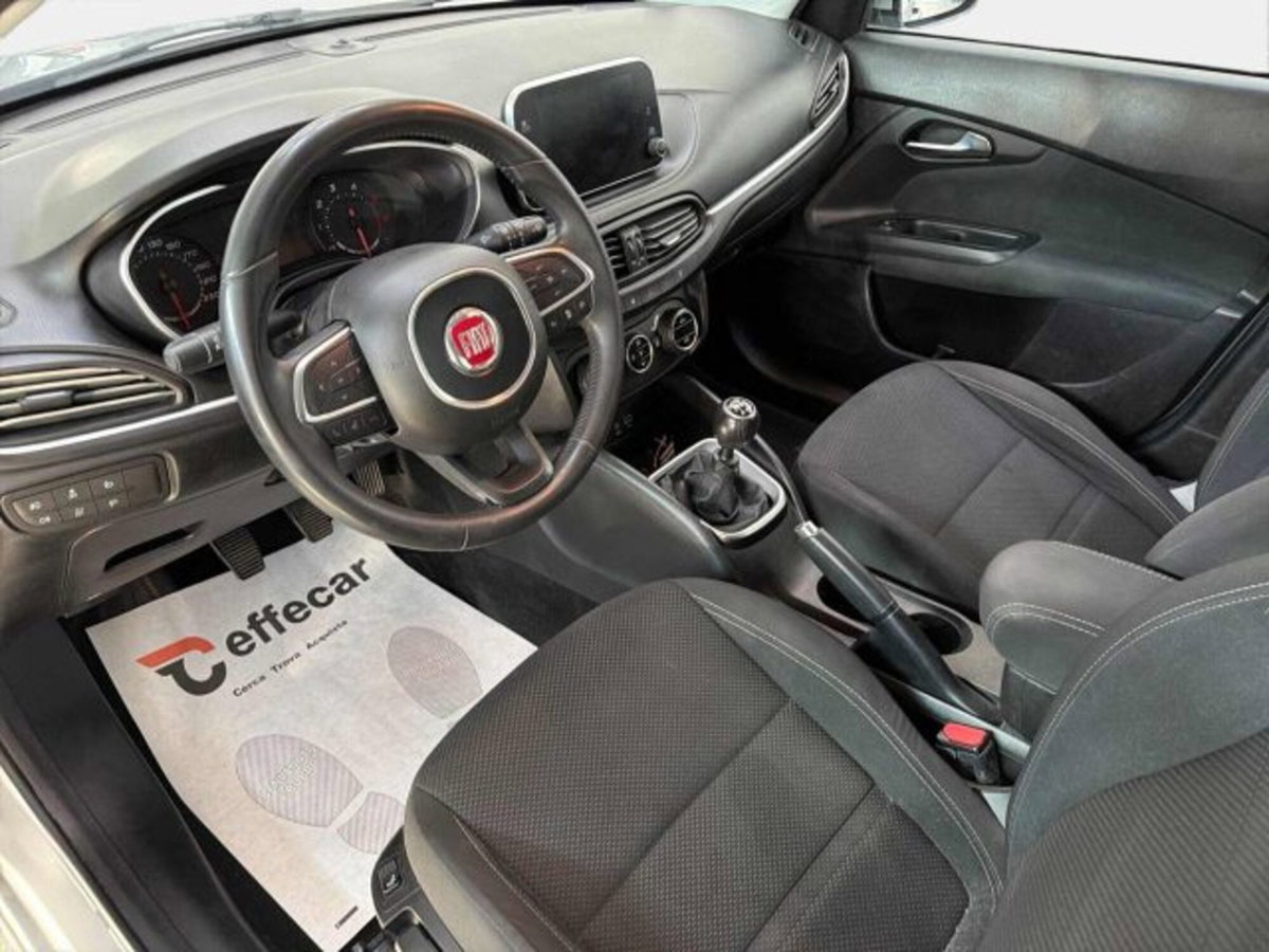 Fiat Tipo Station Wagon Tipo 1.6 Mjt S&S DCT SW Easy (7)