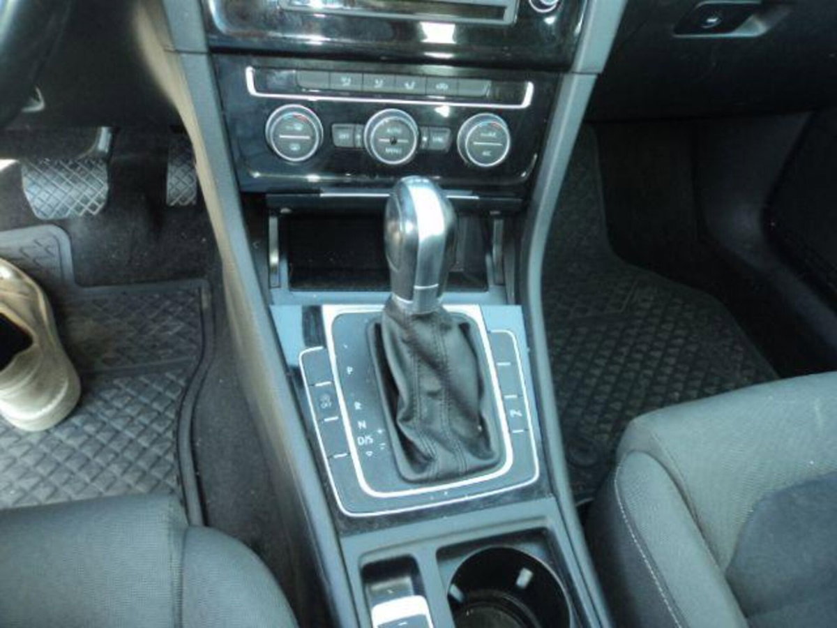 Volkswagen Golf 1.4 TGI DSG 5p. Highline BlueMotion (8)