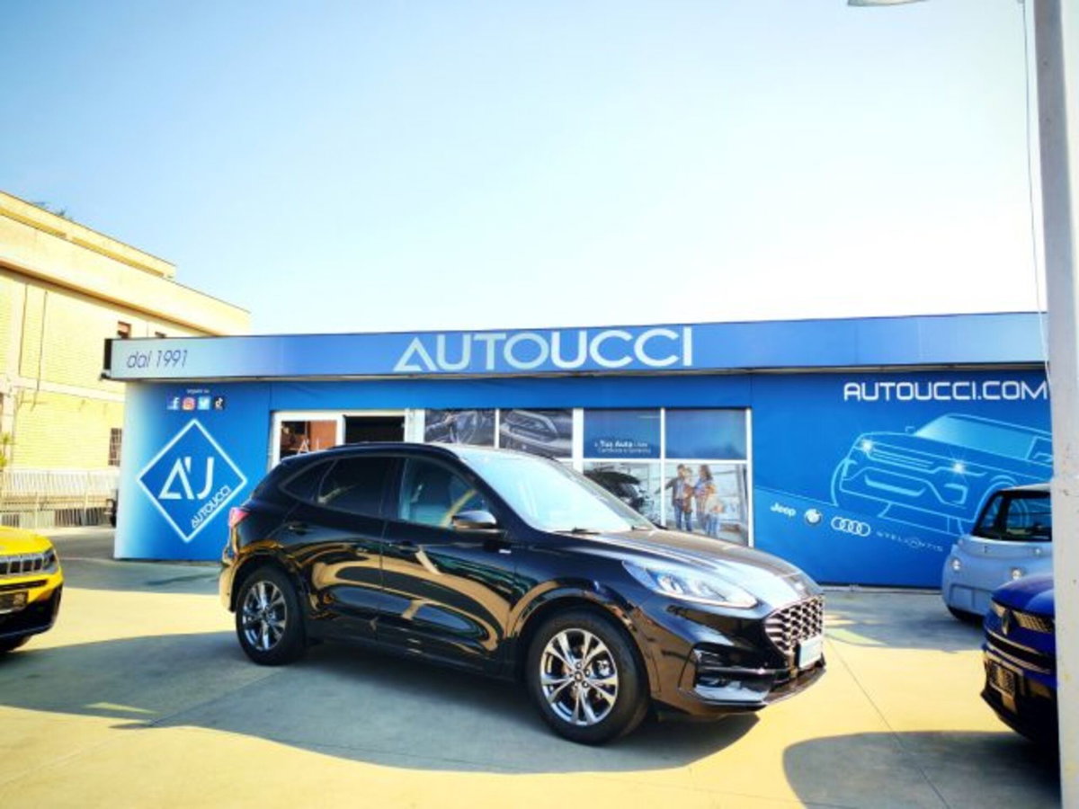 Ford Kuga 1.5 EcoBoost 150 CV 2WD ST-Line (3)