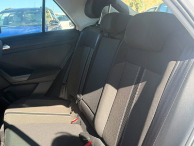 Volkswagen T-Roc 1.6 TDI SCR Style BlueMotion Technology (13)