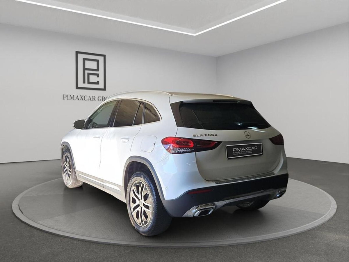 Mercedes-Benz GLA SUV 200 d Automatic Sport Plus (3)