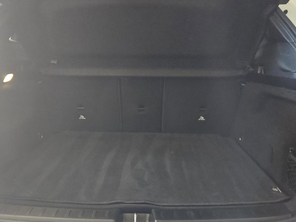 Mercedes-Benz GLA SUV 200 d Automatic Sport Plus (9)