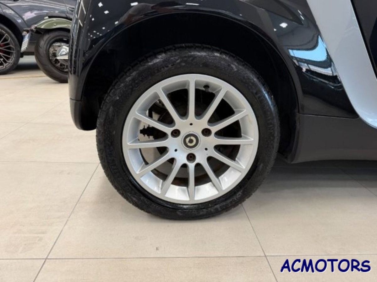 smart Fortwo 1000 52 kW coupé passion (13)