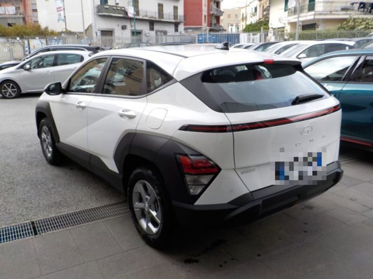 Hyundai Bayon 1.0 t-gdi Dark Line 90cv mt (14)