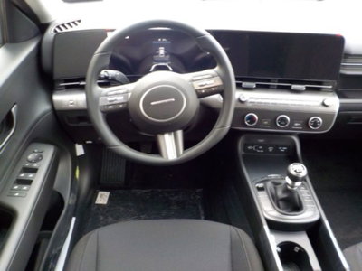 Hyundai Bayon 1.0 t-gdi Dark Line 90cv mt (9)