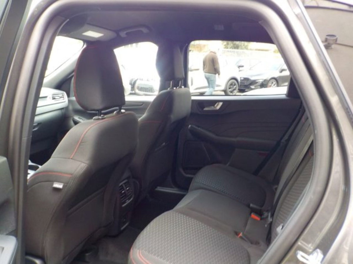 Ford Kuga 2.5 Full Hybrid 190 CV CVT 2WD ST-Line Design (7)