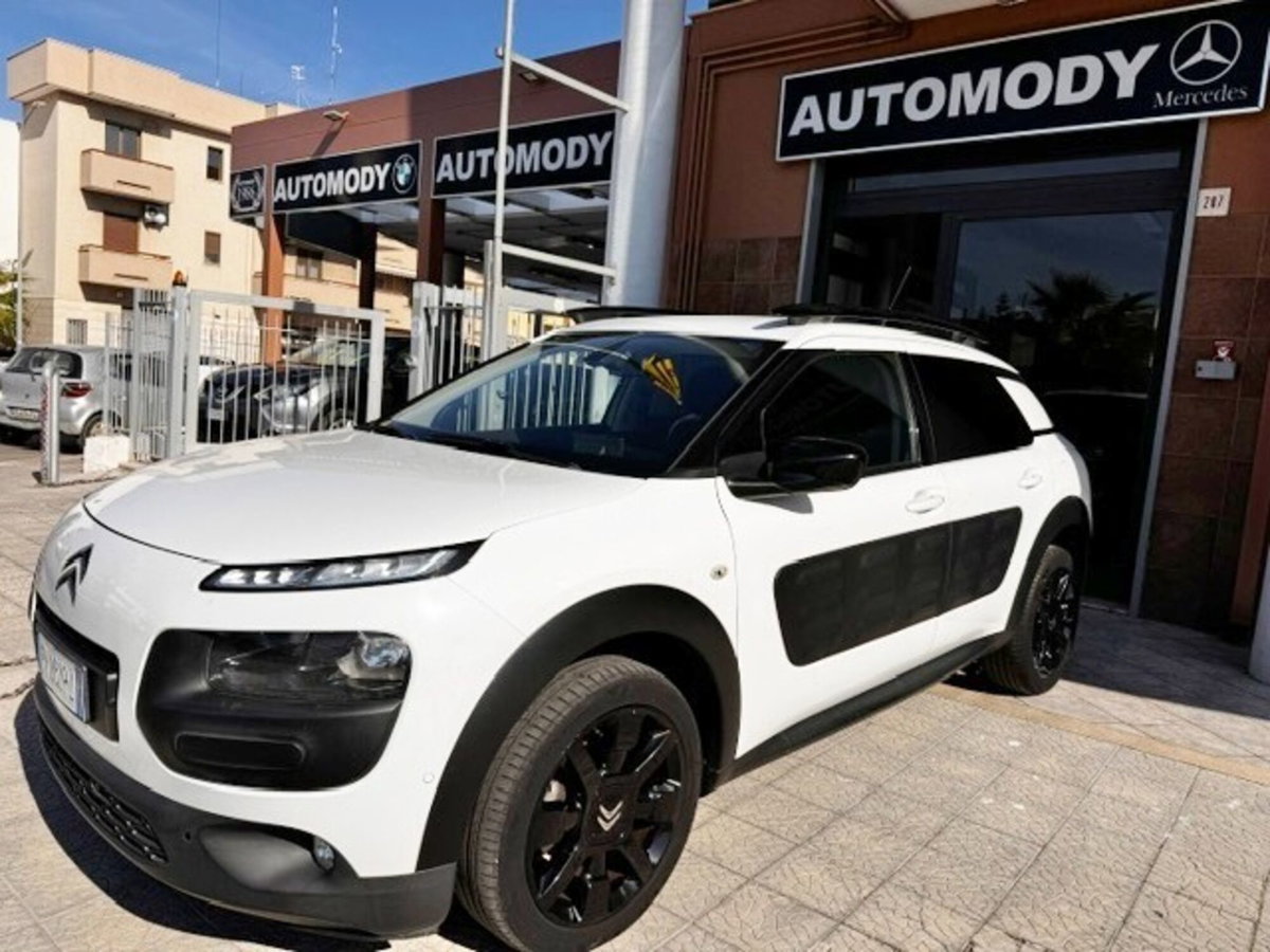 Citroen C4 Cactus BlueHDi 100 S&S Shine