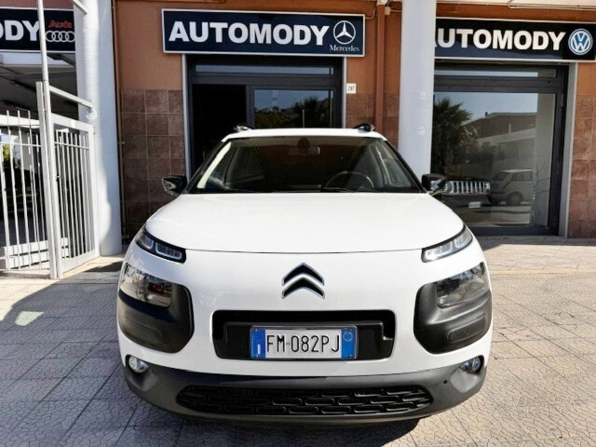 Citroen C4 Cactus BlueHDi 100 S&S Shine (2)