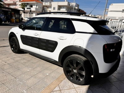 Citroen C4 Cactus BlueHDi 100 S&S Shine (4)