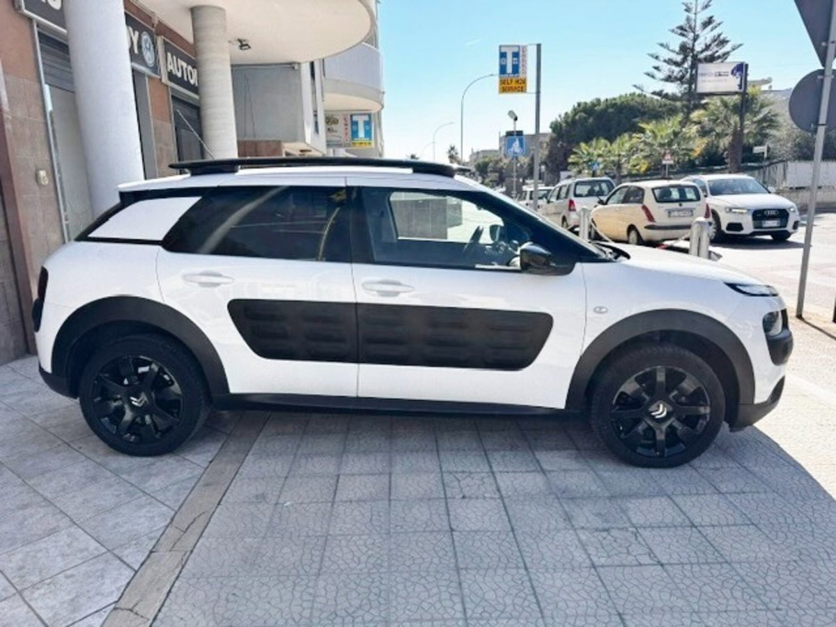 Citroen C4 Cactus BlueHDi 100 S&S Shine (7)