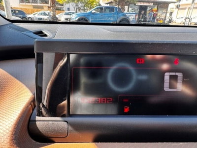 Citroen C4 Cactus BlueHDi 100 S&S Shine (8)