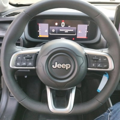 Jeep Avenger 1.2 turbo Altitude fwd 100cv (11)
