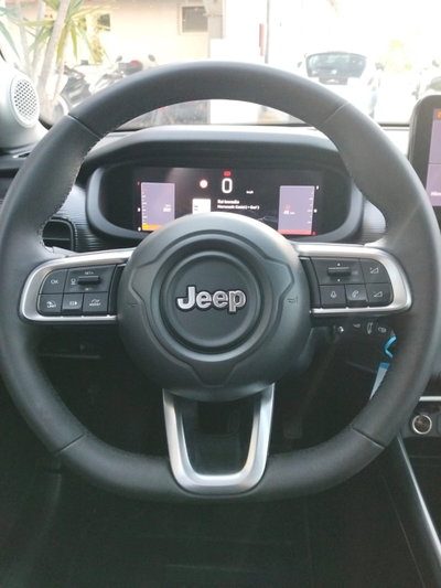 Jeep Avenger 1.2 turbo Altitude fwd 100cv (12)