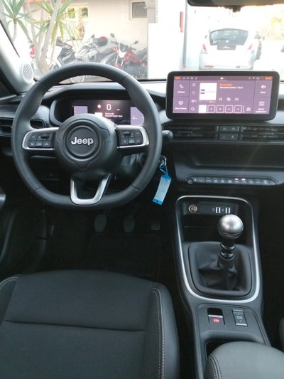 Jeep Avenger 1.2 turbo Altitude fwd 100cv (14)