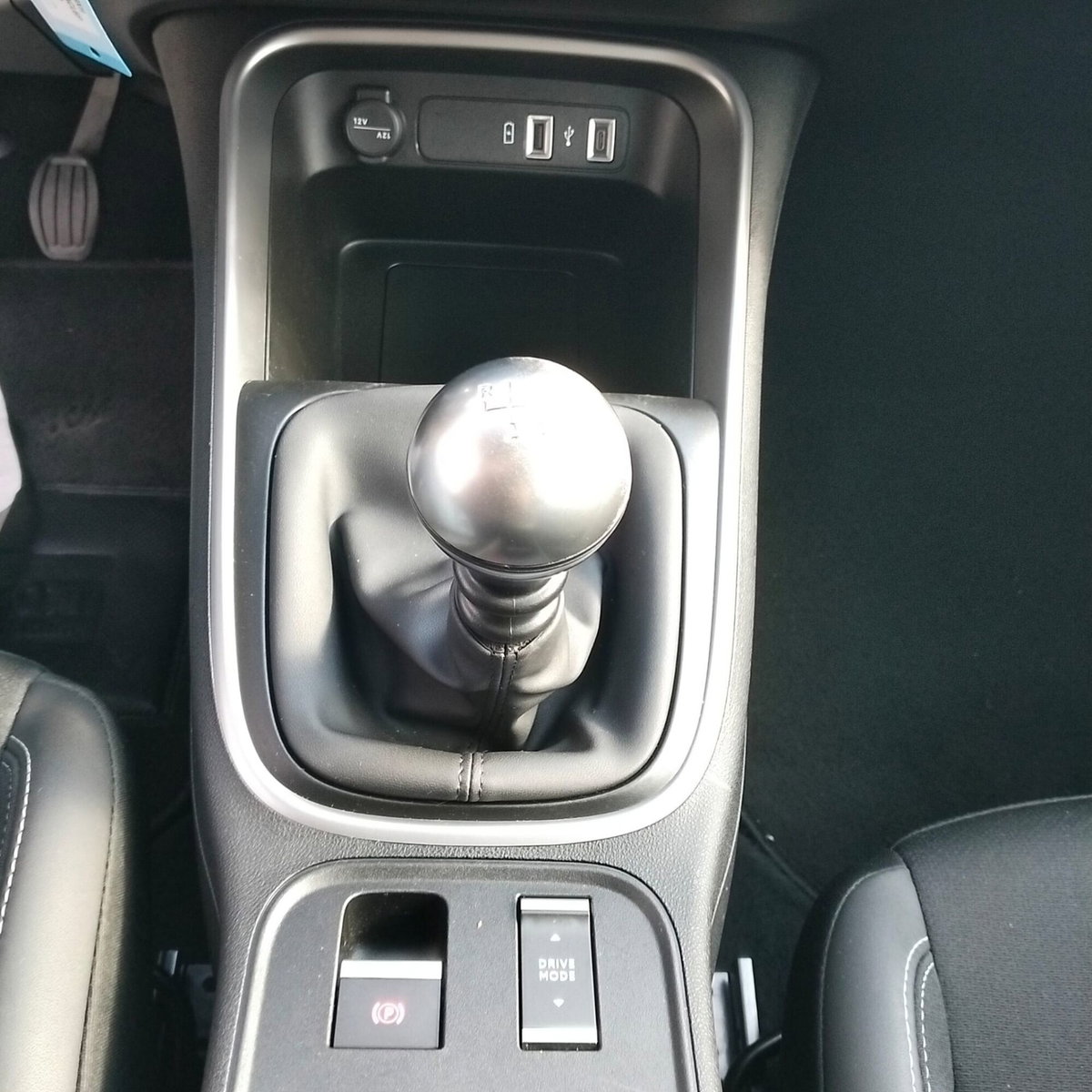 Jeep Avenger 1.2 turbo Altitude fwd 100cv (20)