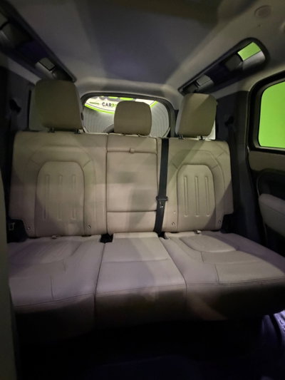 Land Rover Defender 110 2.0 si4 phev X-Dynamic SE awd 300cv auto (6)