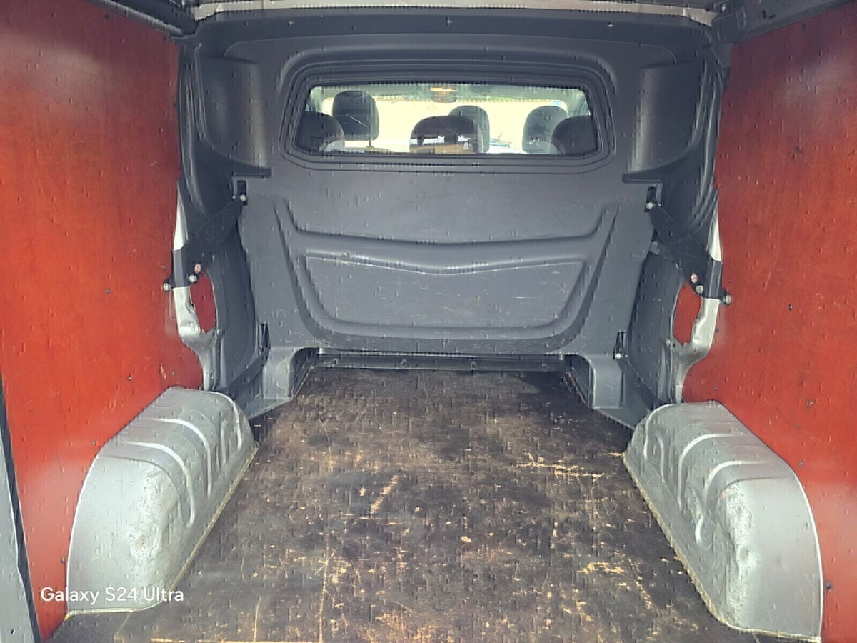 Renault Trafic Furgone T27 1.6 dCi 125CV S&S PC-TN Zen N1 (7)