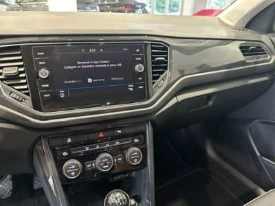 Volkswagen T-Roc 1.6 TDI SCR Advanced BlueMotion Technology (12)