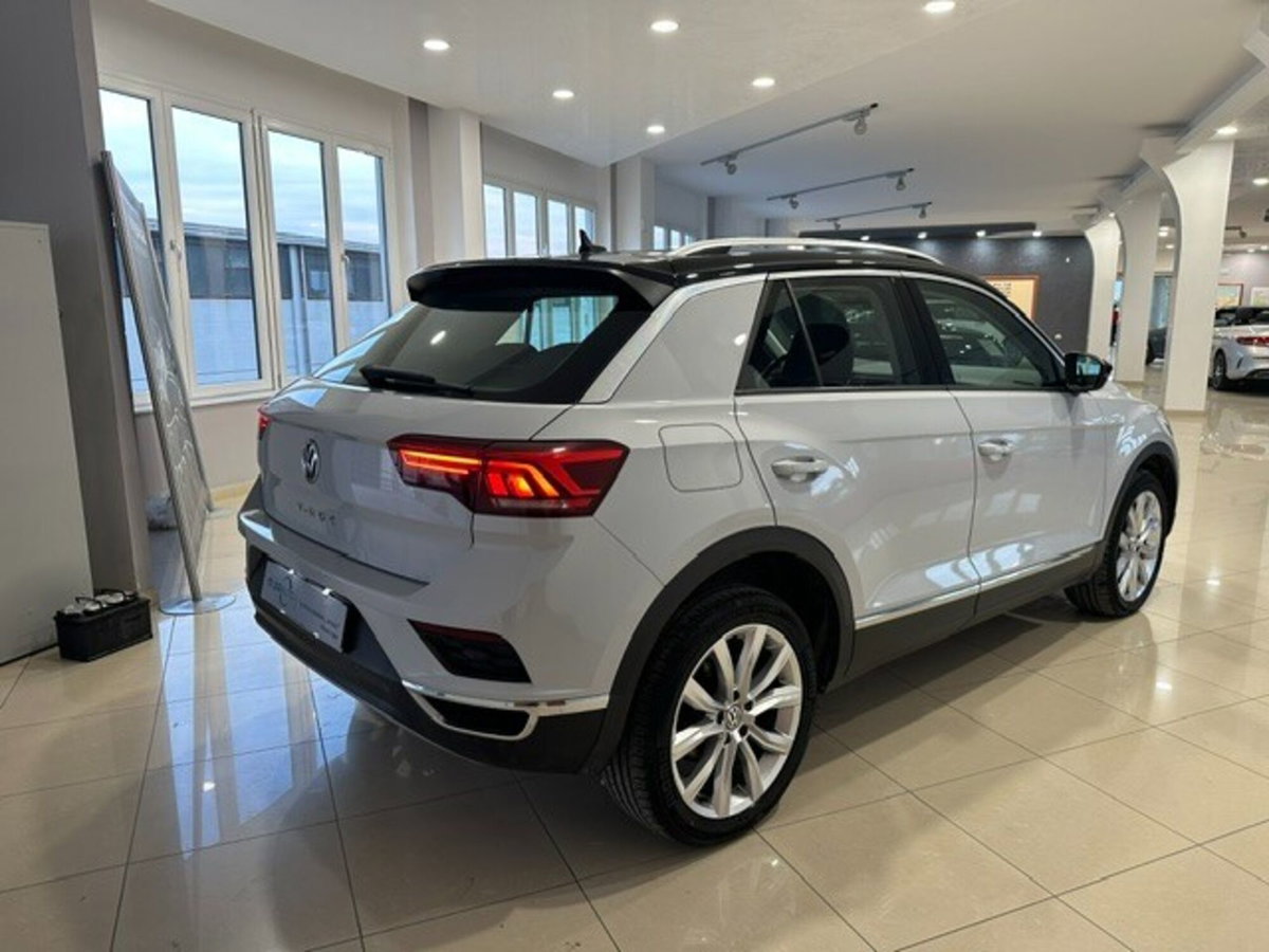 Volkswagen T-Roc 1.6 TDI SCR Advanced BlueMotion Technology (4)