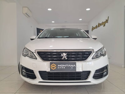 Peugeot 308 BlueHDi 100 S&S Business (2)