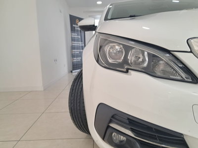 Peugeot 308 BlueHDi 100 S&S Business (5)