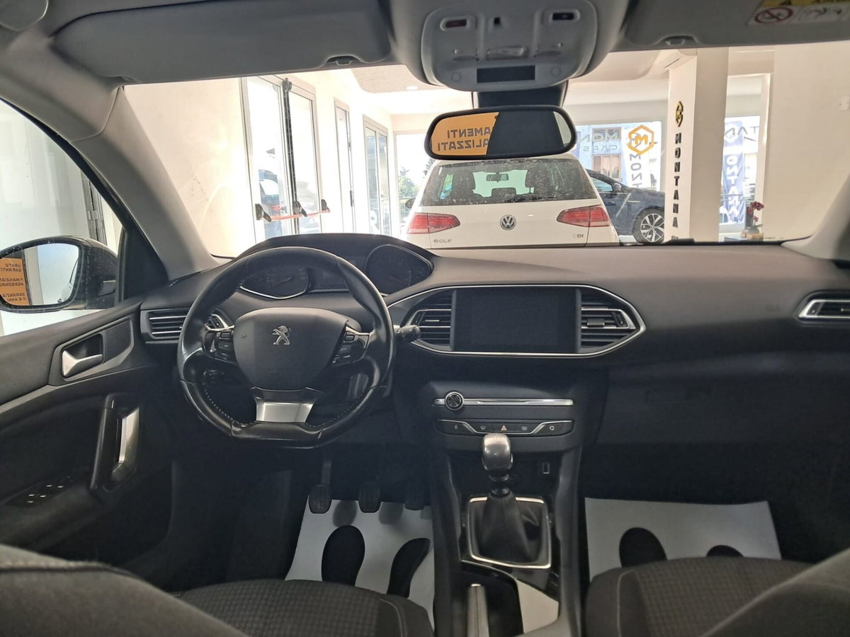 Peugeot 308 SW 1.5 bluehdi Business s&s 130cv eat8 (9)